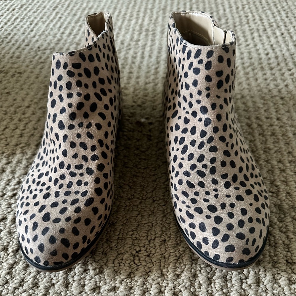 Cat & Jack Tan and Black Polka Dot Ankle Boots